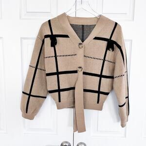 Even Vintage Plaid Camel Cropped Cardigan